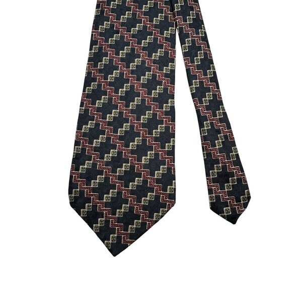 Claiborne Geometric Pattern Men's Silk Tie Red & Navy Vintage - Picture 2 of 5